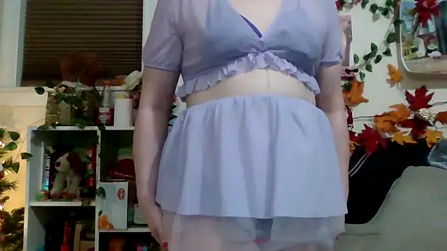 Snapshot of AverageRose chatting on 8, 1, 2026 AverageRose online show from 8, 1, 2026