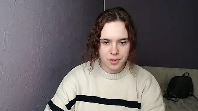 mini girly online show from 26, 2, 2025