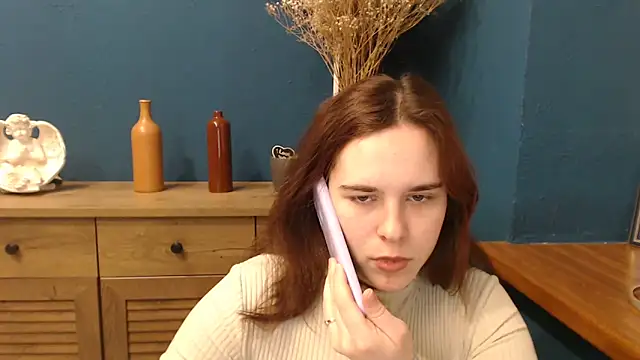 mini girly online show from 21, 3, 2025