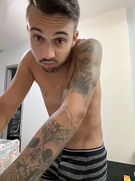 Snapshot of carvalhofelipe chatting on 28, 1, 2025 carvalhofelipe online show from 28, 1, 2025