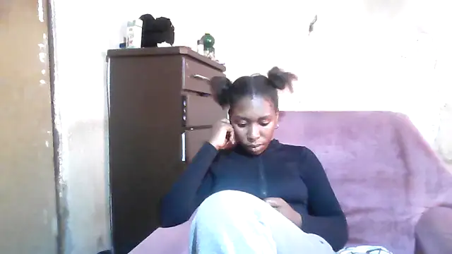 Hotdaily04 online show from 19, 9, 2025