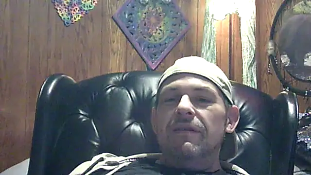 Snapshot of MacGayver1977 chatting on 26, 3, 2026 MacGayver1977 online show from 26, 3, 2026