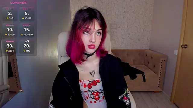 Snapshot of Ink__pleasure chatting on 21, 1, 2025 Ink pleasure online show from 21, 1, 2025