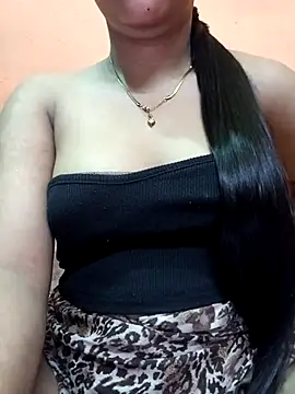Snapshot of Eisha_20s chatting on 13, 10, 2025 Eisha 20s online show from 13, 10, 2025