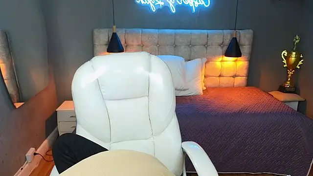 Tommy18   online show from 13, 3, 2025