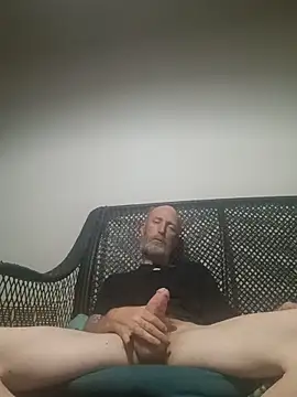 Snapshot of filthymind619 chatting on 27, 5, 2026 filthymind619 online show from 27, 5, 2026