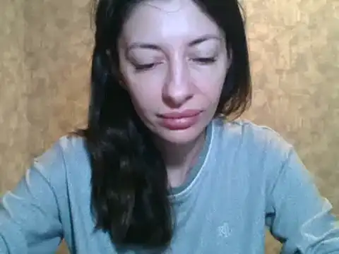 LissaBlossom online show from 2, 3, 2025