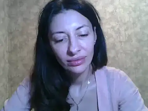 LissaBlossom online show from 11, 3, 2025