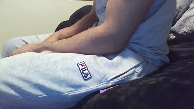 Snapshot of MrDaddyBbSnake chatting on 12, 3, 2025 MrDaddyBbSnake online show from 12, 3, 2025