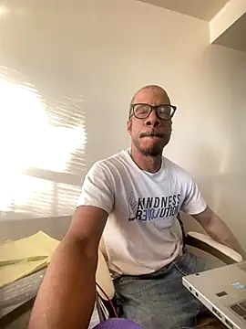 Snapshot of MrDaddyBbSnake chatting on 9, 9, 2025 MrDaddyBbSnake online show from 9, 9, 2025