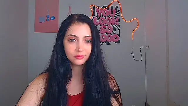 Snapshot of Amalia_amor chatting on 9, 7, 2026 Amalia amor online show from 9, 7, 2026