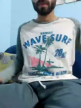 Snapshot of TOPMOON001 chatting on 20, 2, 2025 TOPMOON001 online show from 20, 2, 2025