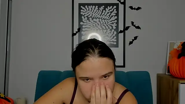 AdeleCruz online show from 1, 11, 2025