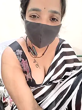 Snapshot of Lolitatamil chatting on 9, 5, 2026 Lolitatamil online show from 9, 5, 2026