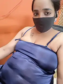 Snapshot of Lolitatamil chatting on 7, 6, 2026 Lolitatamil online show from 7, 6, 2026