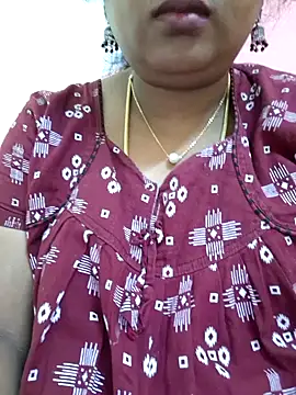 Snapshot of kanikasree chatting on 8, 1, 2025 kanikasree online show from 8, 1, 2025