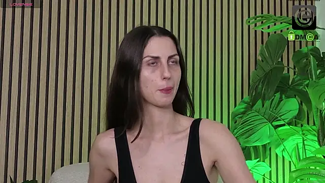 BelovedKhloee online show from 28, 3, 2026