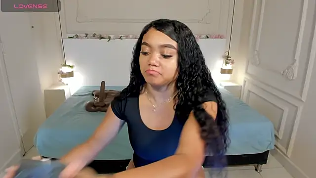 JasmineRose7 online show from 17, 9, 2025