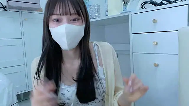 Snapshot of riken_jp chatting on 2, 5, 2026 riken jp online show from 2, 5, 2026