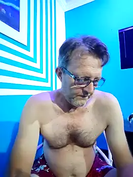 itsmeyes69 online show from 12, 1, 2025