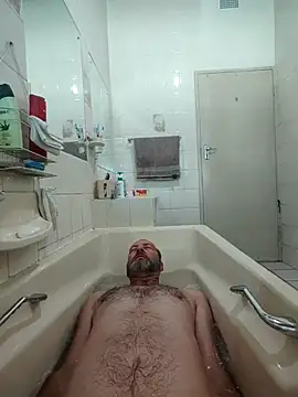 itsmeyes69 online show from 25, 2, 2025