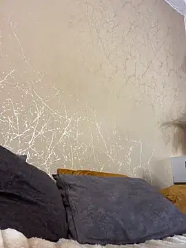 Snapshot of StefanyRousse chatting on 2, 3, 2025 StefanyRousse online show from 2, 3, 2025