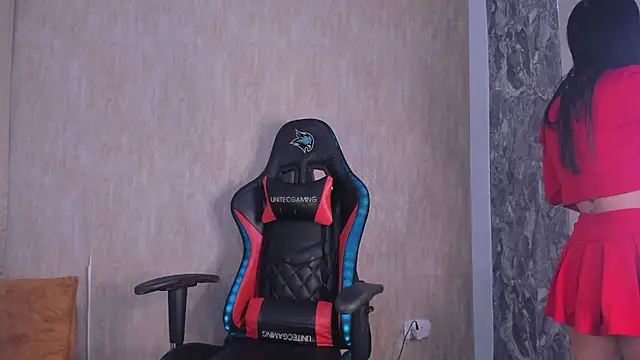 Snapshot of StefanyRousse chatting on 22, 11, 2025 StefanyRousse online show from 22, 11, 2025