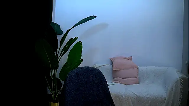 sweet rapunzell online show from 4, 2, 2025