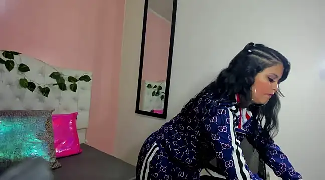 EmmySweett2 online show from 12, 2, 2025