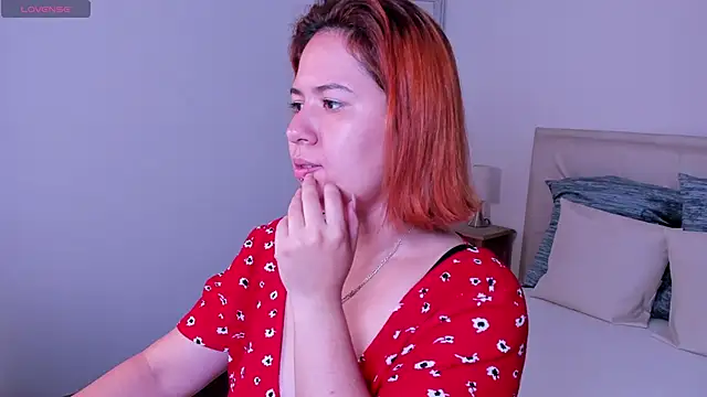 zoes milee online show from 7, 2, 2025