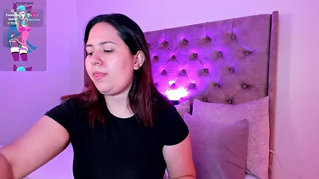 zoes milee online show from 16, 10, 2025