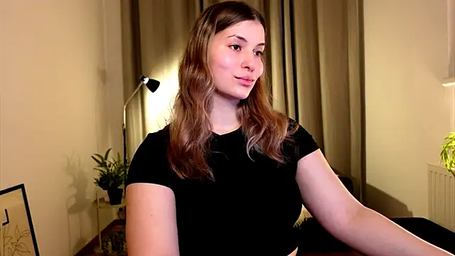 ShyHotNerd online show from 13, 1, 2025