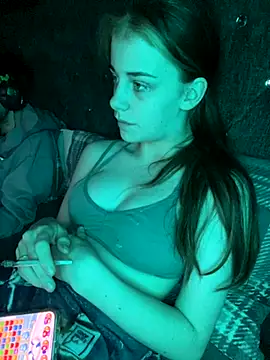 VioletxBlue online show from 9, 9, 2025