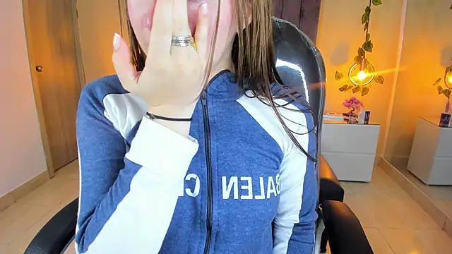 Snapshot of Dahlia_Rousse chatting on 21, 12, 2025 Dahlia Rousse online show from 21, 12, 2025