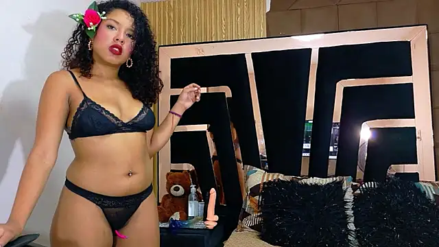 Snapshot of SolEvanss chatting on 22, 9, 2025 SolEvanss online show from 22, 9, 2025