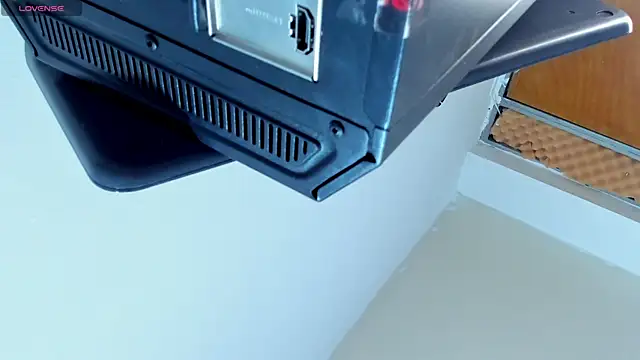 SalomeSimonz online show from 14, 11, 2025