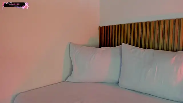 alliss ginger  online show from 21, 11, 2025