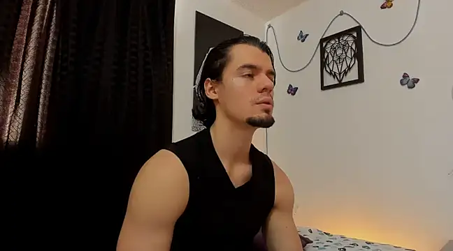 Snapshot of maxi_styles chatting on 7, 2, 2025 maxi styles online show from 7, 2, 2025