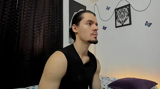 Snapshot of maxi_styles chatting on 4, 3, 2025 maxi styles online show from 4, 3, 2025