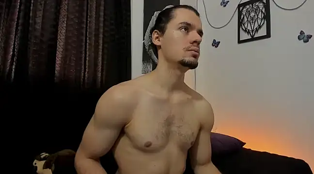 Snapshot of maxi_styles chatting on 20, 3, 2025 maxi styles online show from 20, 3, 2025