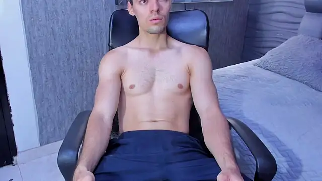 Snapshot of maxi_styles chatting on 5, 2, 2026 maxi styles online show from 5, 2, 2026