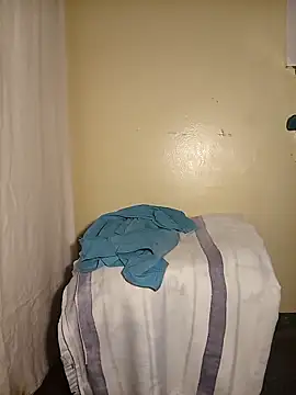 Snapshot of Dube501 chatting on 20, 11, 2025 Dube501 online show from 20, 11, 2025