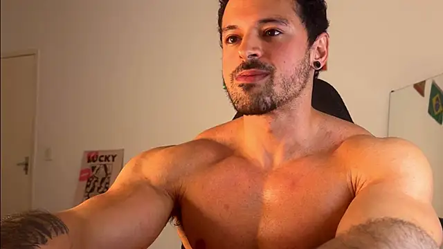 Snapshot of Lucasfit24 chatting on 16, 7, 2026 Lucasfit24 online show from 16, 7, 2026