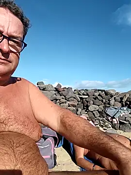 MountJohnXL online show from 17, 12, 2025