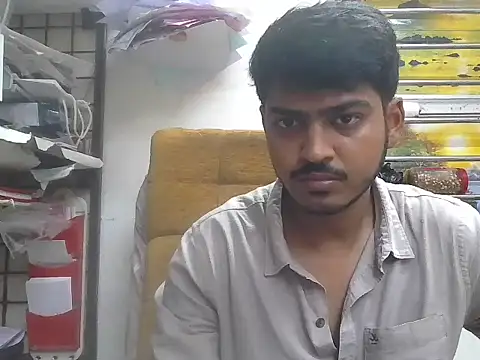 Snapshot of cute_modell chatting on 18, 5, 2026 cute modell online show from 18, 5, 2026