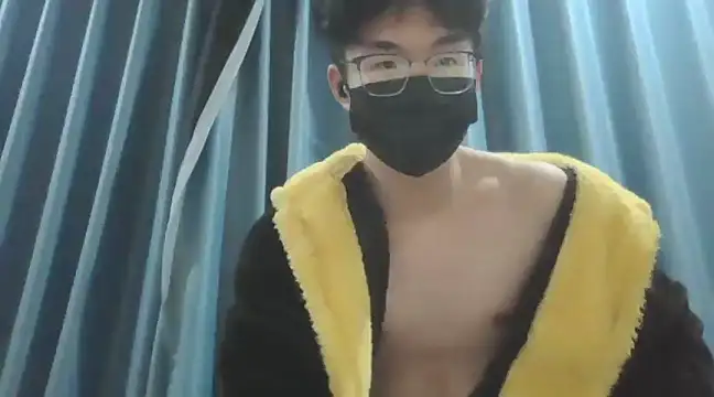 Snapshot of yfx468 chatting on 4, 3, 2025 yfx468 online show from 4, 3, 2025