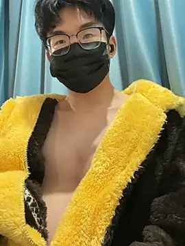 Snapshot of yfx468 chatting on 10, 3, 2025 yfx468 online show from 10, 3, 2025