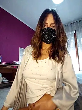 Akemi rossi online show from 9, 11, 2025