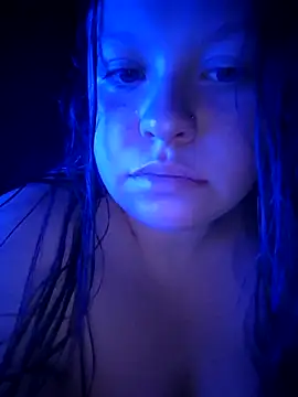 Laurajade9 online show from 9, 1, 2025