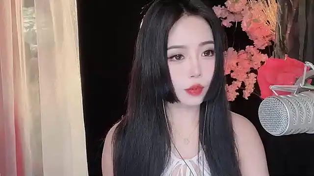 Snapshot of ying-love520 chatting on 9, 2, 2025 ying-love520 online show from 9, 2, 2025